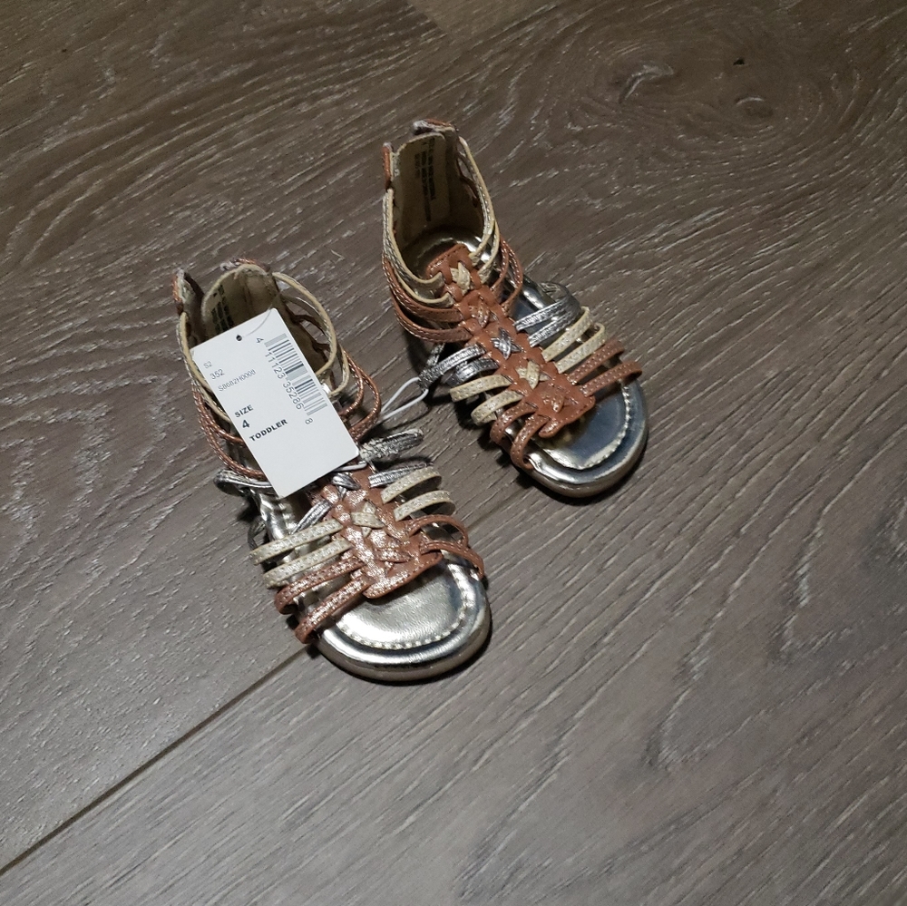 Infant sandals